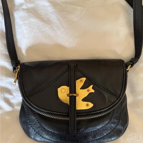 Marc by Marc Jacobs Vintage Black Leather Crossbody bag with Bird Accent - Picture 3 of 13